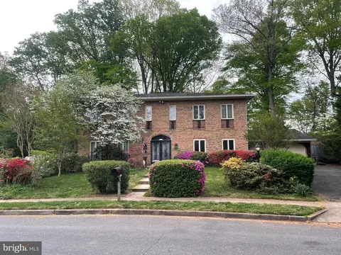 1502 Highwood Dr, Mclean, VA 22101 photo 2