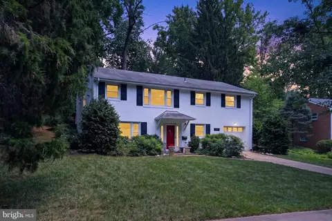 Exterior - 7604 Boulder St, Springfield, VA 22151 photo 3 of 18