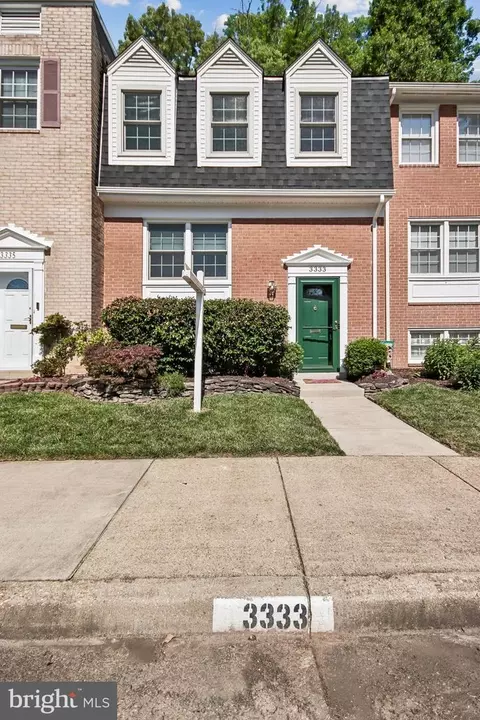 3333 Breckenridge Ct, Annandale, VA 22003