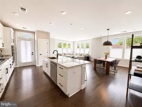 11200 Reston Station Blvd #208, Reston, VA 20190