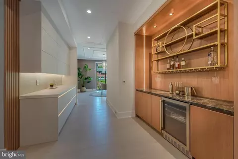 Entry Way - 7841 Old Dominion Dr, Mclean, VA 22102 photo 5 of 20