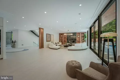 Living - 7841 Old Dominion Dr, Mclean, VA 22102 photo 6 of 9