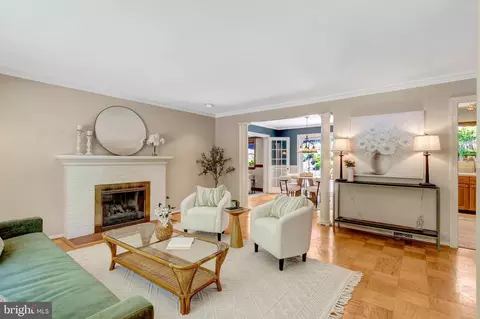 Living - 7618 Highland St, Springfield, VA 22150 photo 1 of 5