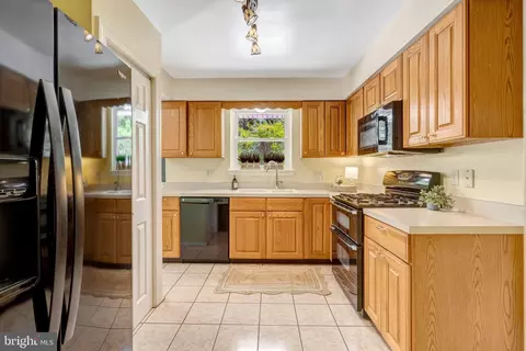 Kitchen - 7618 Highland St, Springfield, VA 22150 photo 2 of 2