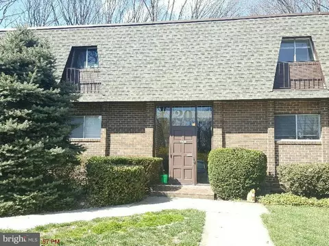 11620 Vantage Hill Rd #22B, Reston, VA 20190