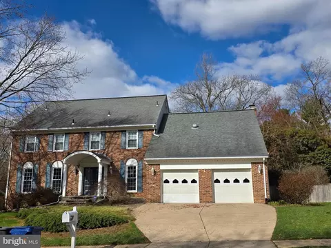 5904 Benfield, Alexandria, VA 22310