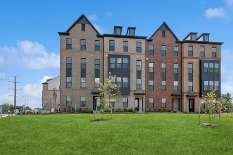 14928 Deco Cir, Chantilly, VA 20151