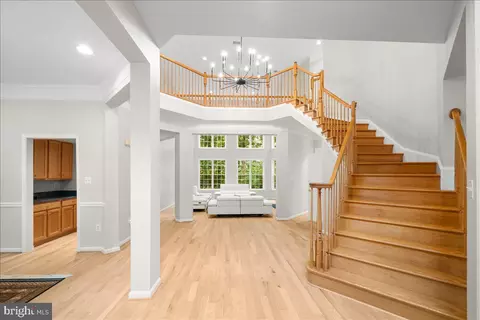 Entry Way - 7136 Ayers Meadow Ln, Springfield, VA 22150 photo 1 of 11