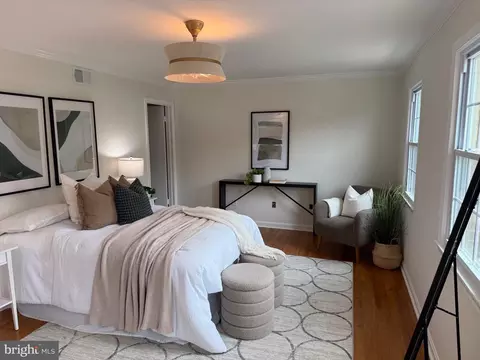 7431 Hallcrest Dr, Mclean, VA 22102
