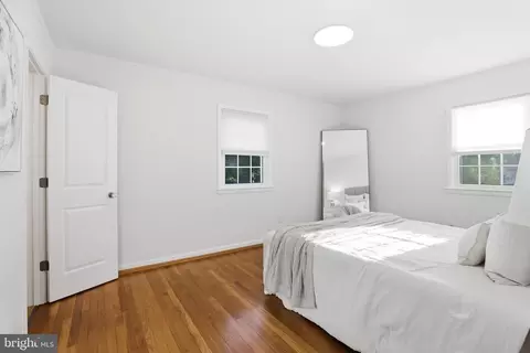 Bedroom - 6824 Felix St, Mclean, VA 22101 photo 4 of 8
