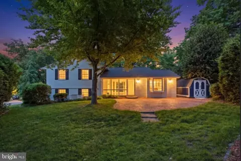 Exterior - 7517 Axton St, Springfield, VA 22151 photo 6 of 10