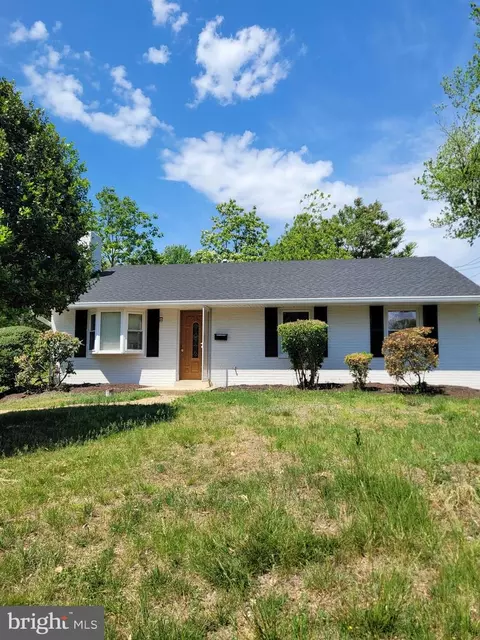 4102 Zion Ct, Alexandria, VA 22312