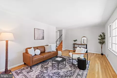 Living - 6608 Grey Fox Dr, Springfield, VA 22152 photo 1 of 3