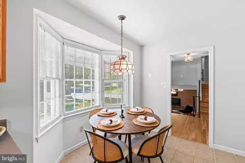 Dining - 6608 Grey Fox Dr, Springfield, VA 22152 photo 2 of 4