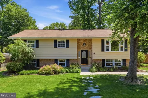8627 Braddock Ave, Alexandria, VA 22309