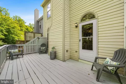 Exterior - 7403 Ridge Oak Ct, Springfield, VA 22153 photo 9 of 9
