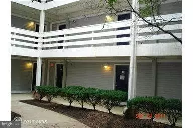 10300 Appalachian Cir #109, Oakton, VA 22124