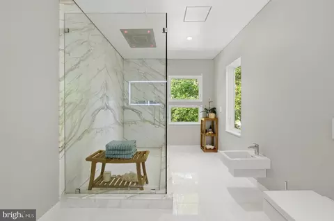 Bath - 6304 Old Dominion Dr, Mclean, VA 22101 photo 2 of 3