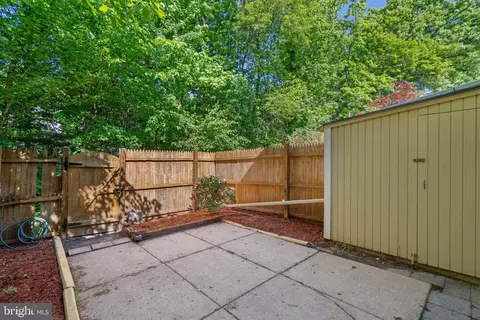 Exterior - 8221 Tory Rd #150, Springfield, VA 22152 photo 2 of 4