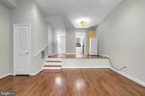 Living - 8221 Tory Rd #150, Springfield, VA 22152 photo 4 of 7