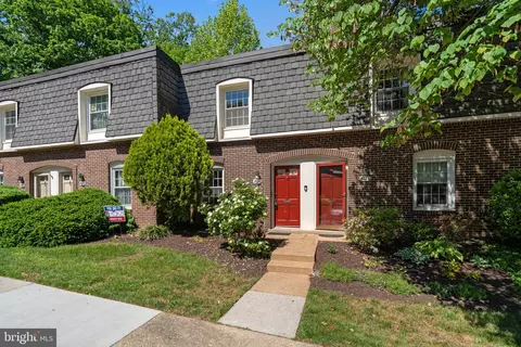 Exterior - 8221 Tory Rd #150, Springfield, VA 22152 photo 1 of 4