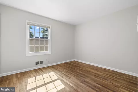 Bedroom - 8221 Tory Rd #150, Springfield, VA 22152 photo 1 of 5