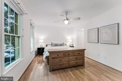 Bedroom - 2362 Albot Rd, Reston, VA 20191 photo 2 of 9