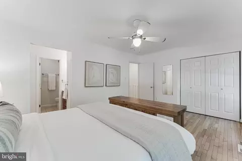 Bedroom - 2362 Albot Rd, Reston, VA 20191 photo 3 of 9