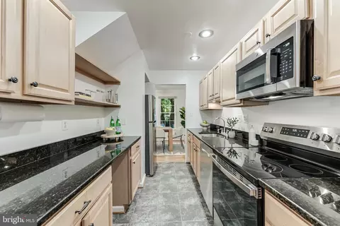 Kitchen - 2362 Albot Rd, Reston, VA 20191 photo 1 of 2