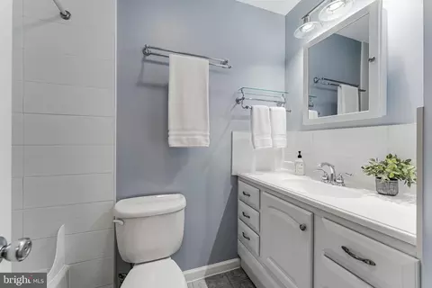 Bath - 2362 Albot Rd, Reston, VA 20191 photo 3 of 3