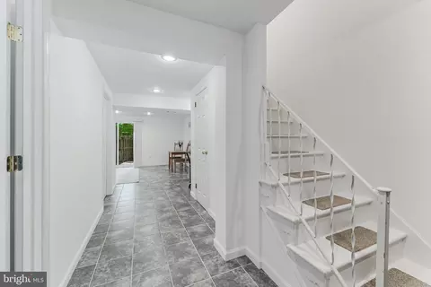Entry Way - 2362 Albot Rd, Reston, VA 20191 photo 1 of 2