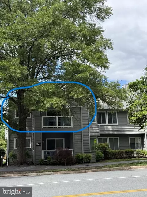 11743 Summerchase Cir #B, Reston, VA 20194