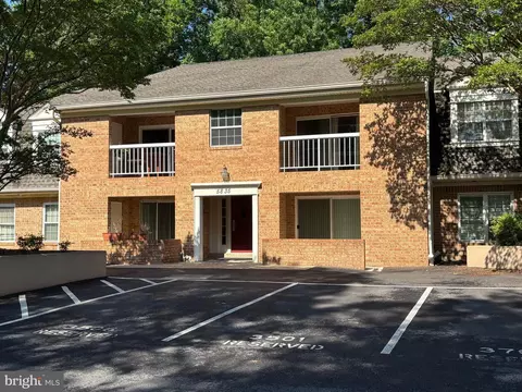 5835 Cove Landing Rd #304, Burke, VA 22015