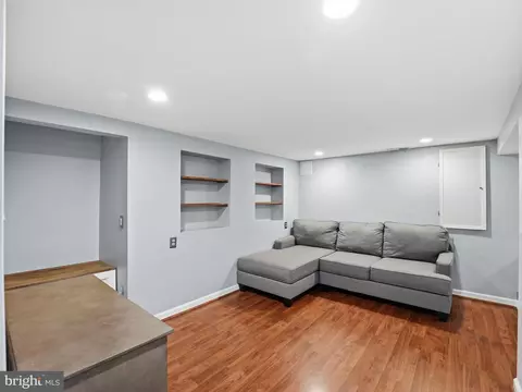 Living - 7309 Neuman St, Springfield, VA 22150 photo 3 of 3