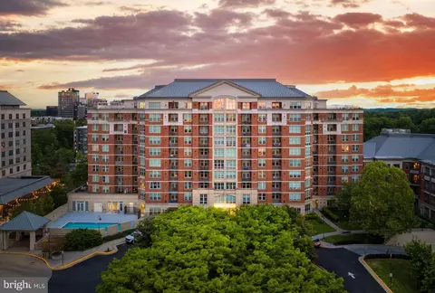 11760 Sunrise Valley Dr #813, Reston, VA 20191