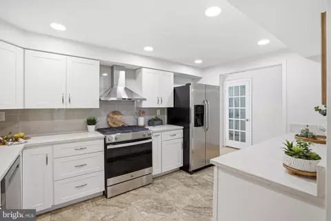Kitchen - 7000 Alicent Pl, Mclean, VA 22101 photo 1 of 2