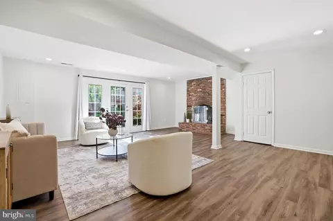 Living - 7000 Alicent Pl, Mclean, VA 22101 photo 6 of 6