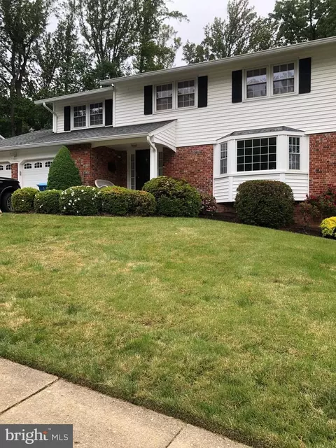 7740 Carrleigh Pkwy, Springfield, VA 22152