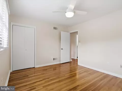 Bedroom - 6800 Sydenstricker Rd, Springfield, VA 22152 photo 6 of 13