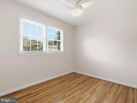 Bedroom - 6800 Sydenstricker Rd, Springfield, VA 22152 photo 10 of 13