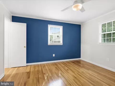 Bedroom - 6800 Sydenstricker Rd, Springfield, VA 22152 photo 3 of 13