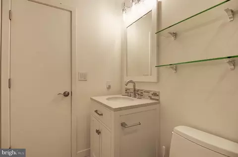 2450 Brussels Ct, Reston, VA 20191 photo 31