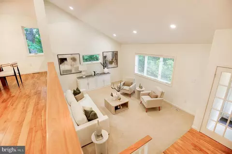 2450 Brussels Ct, Reston, VA 20191 photo 14