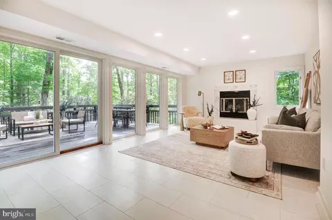 2450 Brussels Ct, Reston, VA 20191 photo 45