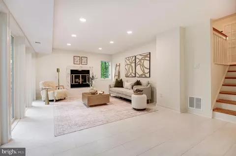 2450 Brussels Ct, Reston, VA 20191 photo 46