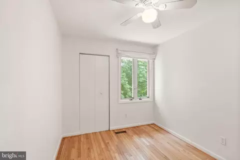 Bedroom - 2242 Cartwright Pl, Reston, VA 20191 photo 6 of 12