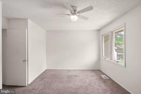 Bedroom - 2242 Cartwright Pl, Reston, VA 20191 photo 3 of 12