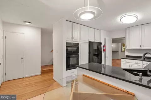 Kitchen - 2242 Cartwright Pl, Reston, VA 20191 photo 1 of 5
