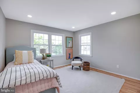 Bedroom - 3599 Beech Down Dr, Chantilly, VA 20151 photo 6 of 7