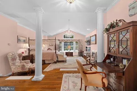 Other - 897 Chinquapin Rd, Mclean, VA 22102 photo 9 of 17